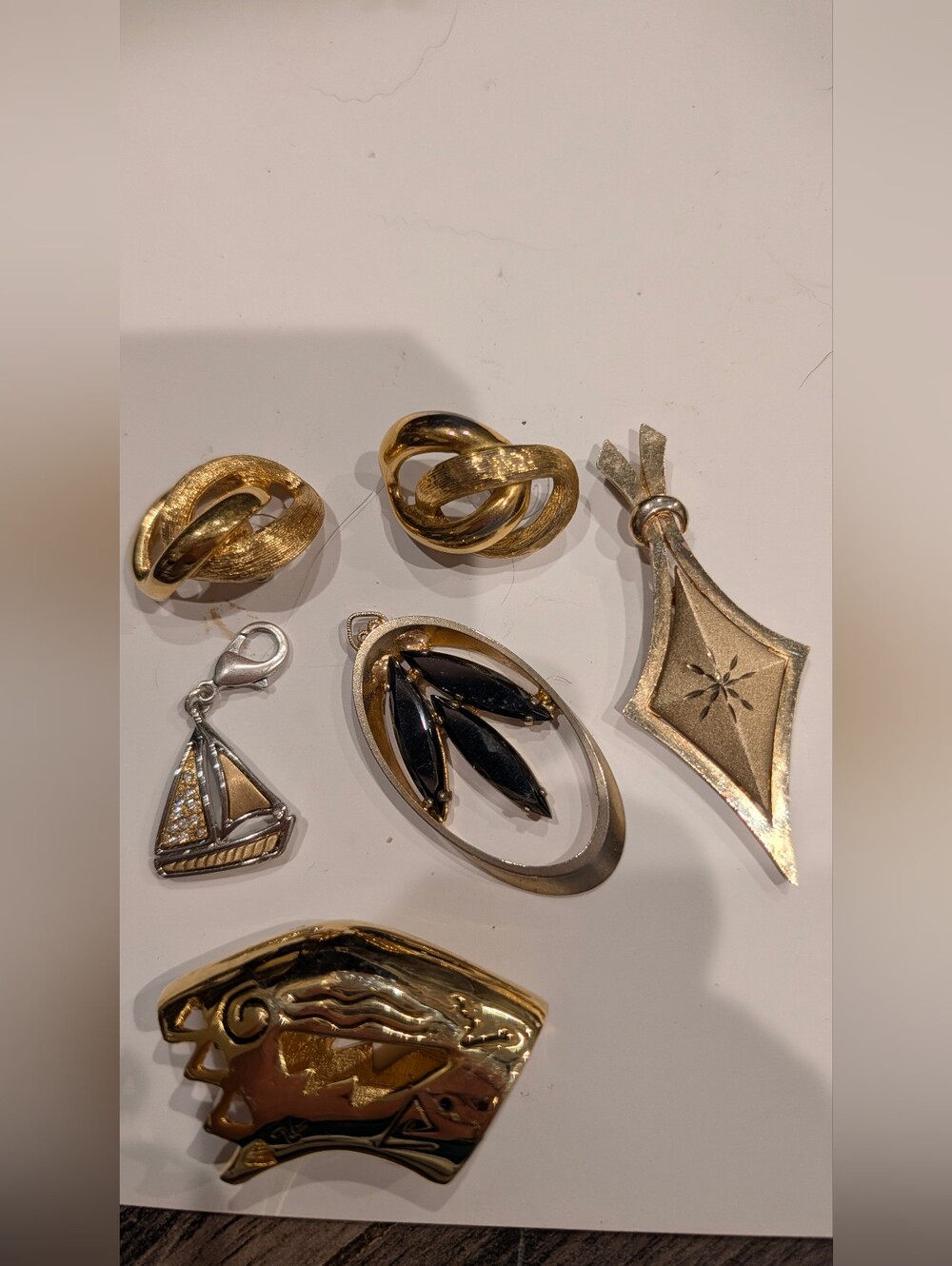 Gold-Tone Assorted Jewelry Mix